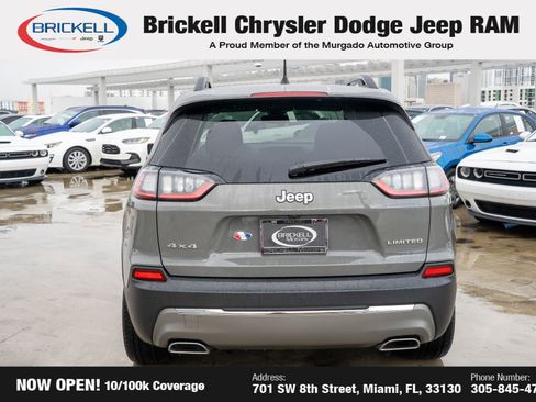 Used 2022 Jeep Cherokee Limited w/ Elite Package image 6