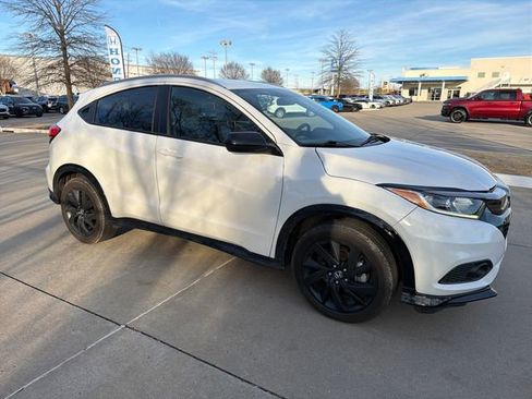 Used 2022 Honda HR-V Sport image 7