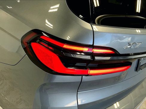 Certified 2024 BMW X7 xDrive40i w/ Premium Package image 39