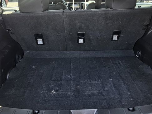 Used 2023 Subaru Impreza 2.0i image 9