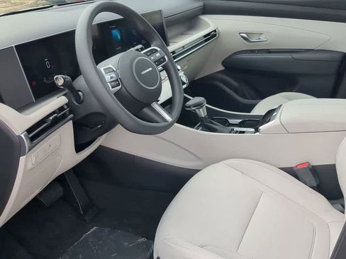 New 2026 Hyundai Tucson SEL FWD image 15