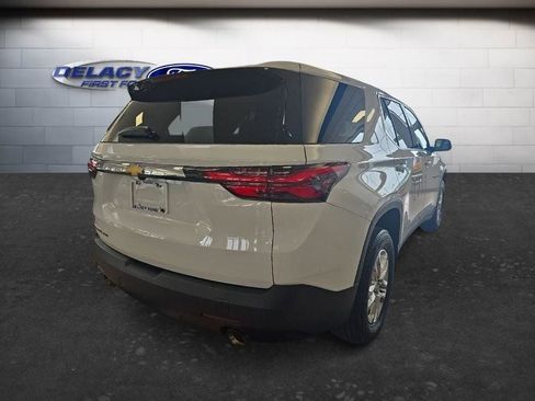 Used 2023 Chevrolet Traverse LS AWD/4WD image 6