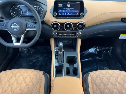 New 2025 Nissan Sentra SV w/ SV Premium Package image 4