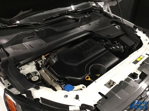 Used 2019 Land Rover Discovery Sport HSE image 42