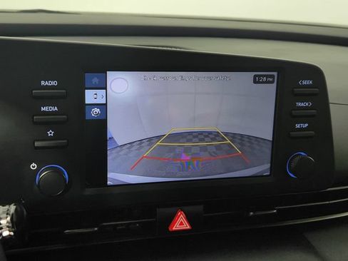 Certified 2025 Hyundai Elantra Sport FWD image 26