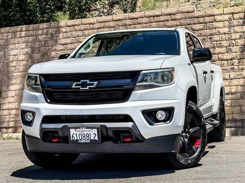 Used 2018 Chevrolet Colorado LT w/ Redline Special Edition RWD image 3