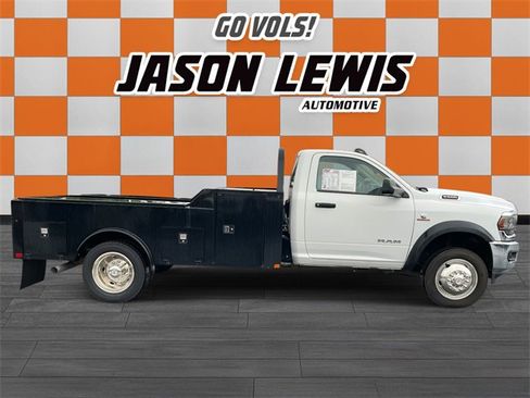 Used 2020 RAM 5500 Tradesman w/ Chrome Appearance Group image 2