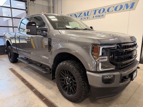 Used 2021 Ford F250 Lariat image 2