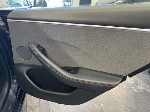 Used 2024 Tesla Model 3 RWD image 9