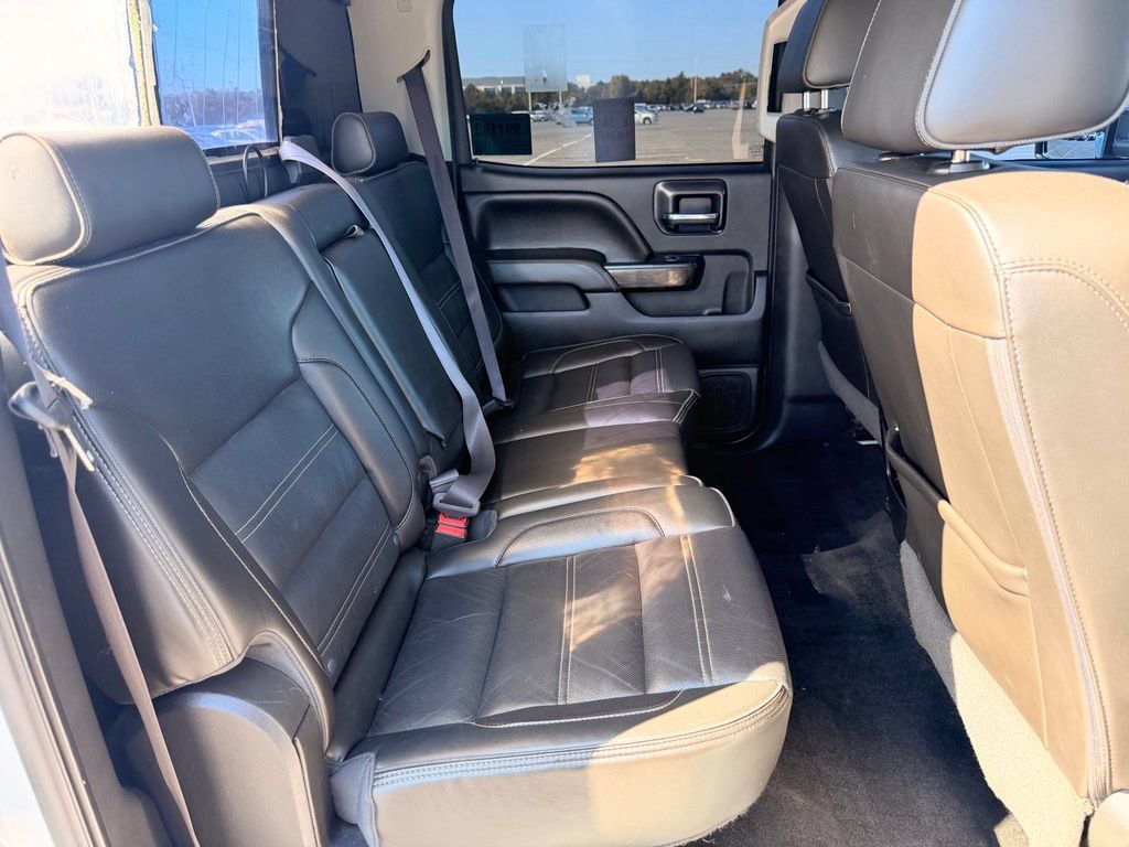 Used 2016 GMC Sierra 3500 Denali w/ Duramax Plus Package AWD/4WD image 15