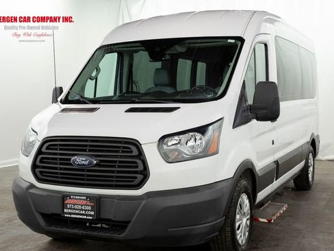 Used 2018 Ford Transit 350 XL image 7