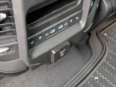 New 2026 RAM 1500 Limited AWD/4WD image 25