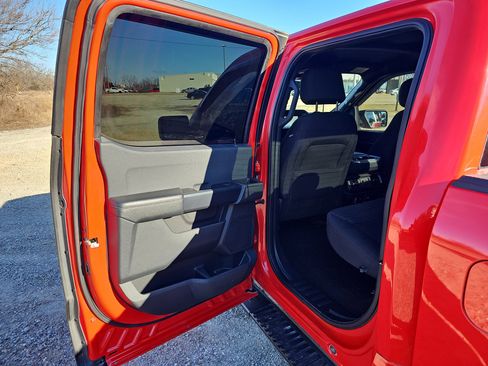 Used 2022 Ford F150 XL w/ STX Appearance Package image 11