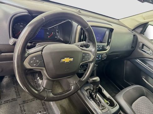 Used 2018 Chevrolet Colorado Z71 image 9