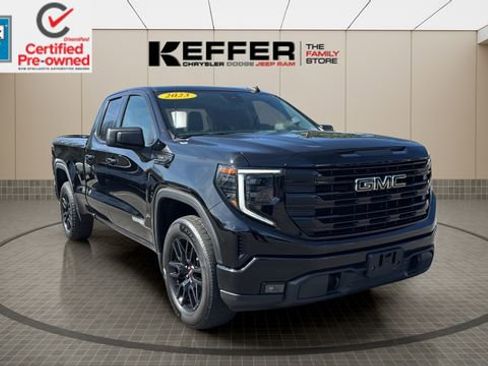 Used 2023 GMC Sierra 1500 Elevation image 7