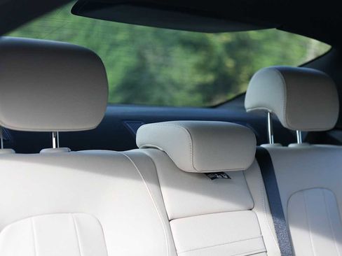 Used 2025 Mercedes-Benz CLA 250 4MATIC image 17