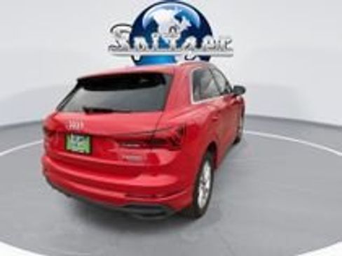 Used 2024 Audi Q3 2.0T Premium image 8