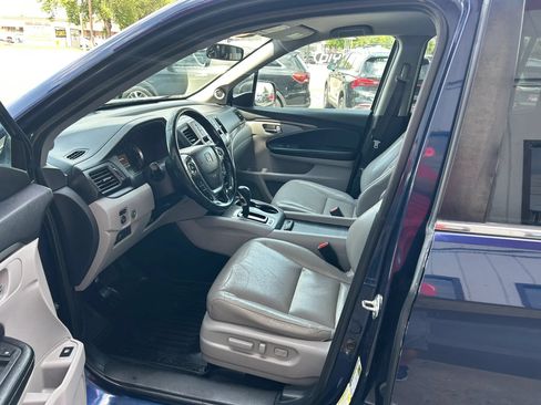 Used 2018 Honda Ridgeline RTL image 3