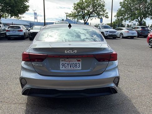 Used 2023 Kia Forte LXS FWD image 6