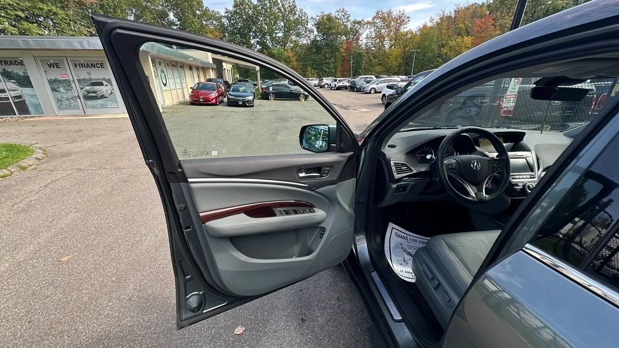 Used 2016 Acura MDX w/ Technology Package AWD/4WD image 31