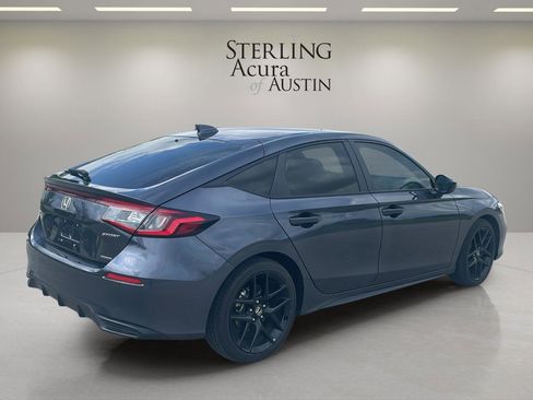 Used 2025 Honda Civic Sport image 5