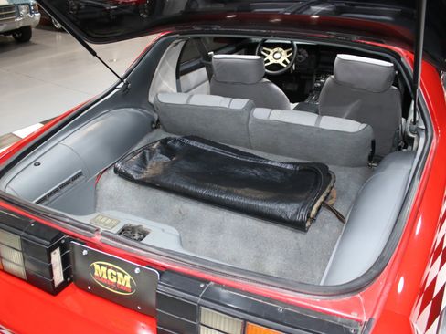 Used 1988 Chevrolet Camaro IROC-Z image 4