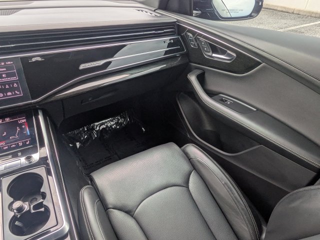Used 2024 Audi Q8 Prestige w/ Prestige Package AWD/4WD image 17