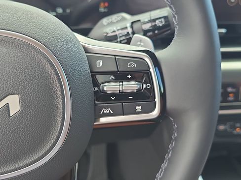 New 2026 Kia Carnival SX Prestige FWD image 34