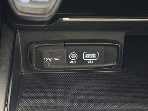 Used 2019 Genesis G70 2.0T Advanced w/ Elite Package image 41