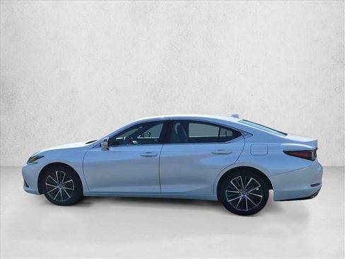Used 2023 Lexus ES 350 w/ Premium Package FWD image 9