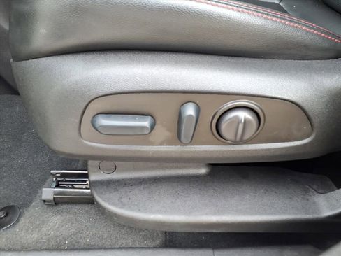 Certified 2023 Chevrolet Equinox RS w/ RS Leather Package image 10