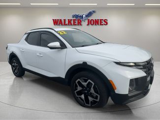 Used 2022 Hyundai Santa Cruz Limited video 1