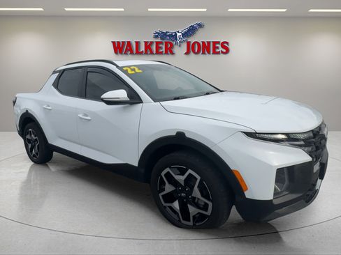 Used 2022 Hyundai Santa Cruz Limited image 1