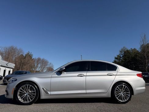 Used 2019 BMW 530i 530i w/ Convenience Package image 2