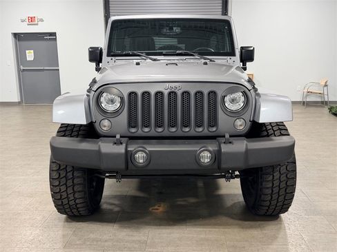 Used 2017 Jeep Wrangler Unlimited Sport image 9