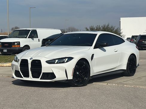 Certified 2025 BMW M4 Competition image 2