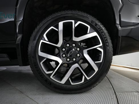 Used 2024 Chevrolet Silverado EV RST image 11