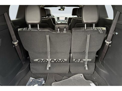New 2026 Chrysler Pacifica Limited w/ S Appearance Package image 9