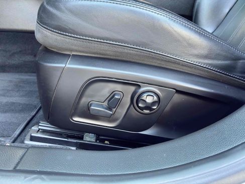 Used 2014 Maserati Quattroporte GTS RWD image 41