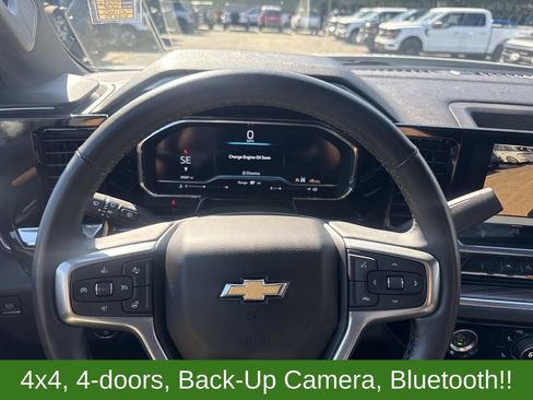Used 2023 Chevrolet Silverado 1500 LT AWD/4WD image 28