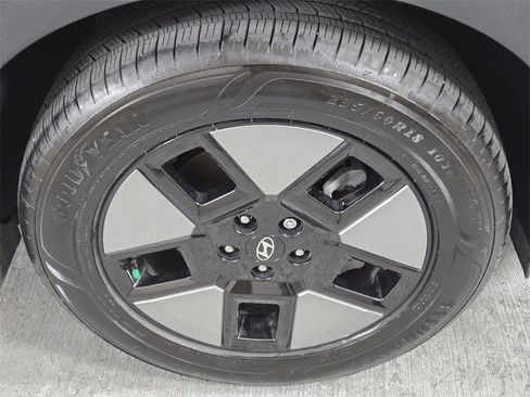 Used 2024 Hyundai Santa Fe SEL image 10