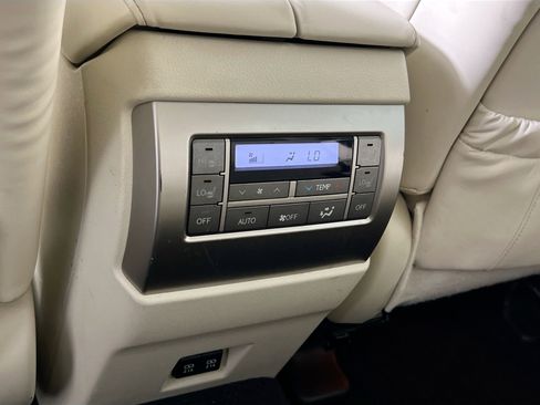 Used 2020 Lexus GX 460 Premium image 26