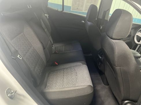Used 2024 Chevrolet Equinox LT image 26
