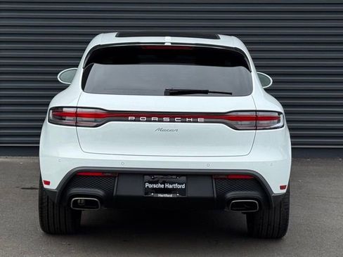 New 2026 Porsche Macan image 6