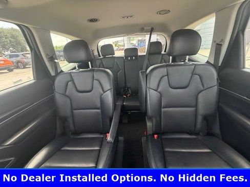 Used 2025 Kia Telluride S FWD image 8