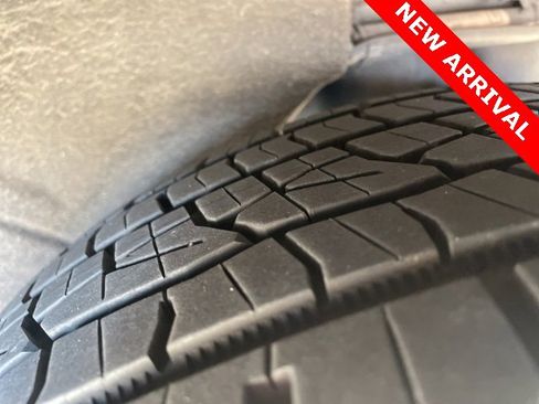 Used 2018 Ford Mustang Coupe w/ Equipment Group 101A image 8