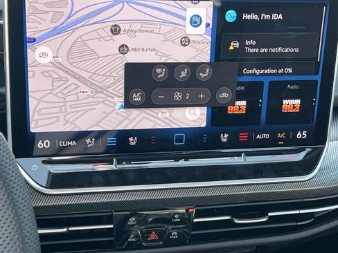 Used 2026 Volkswagen Golf AWD/4WD image 29