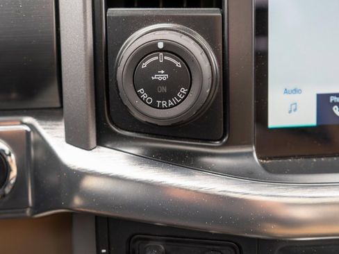 Used 2022 Ford F150 Lariat w/ Equipment Group 502A High image 32