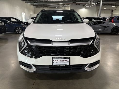 Used 2023 Kia Sportage EX w/ EX Premium Package image 2