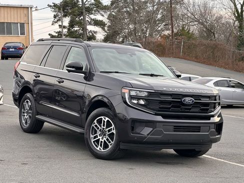 New 2026 Ford Expedition Active image 46